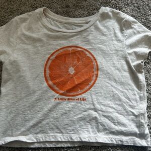 Medium aerie lounge top. “A little slice of life” Cropped
Never worn but no tags